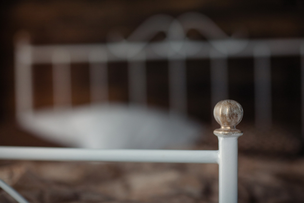 Кованые кровати, Кованая кровать Оливия 1.8 с одной спинкой